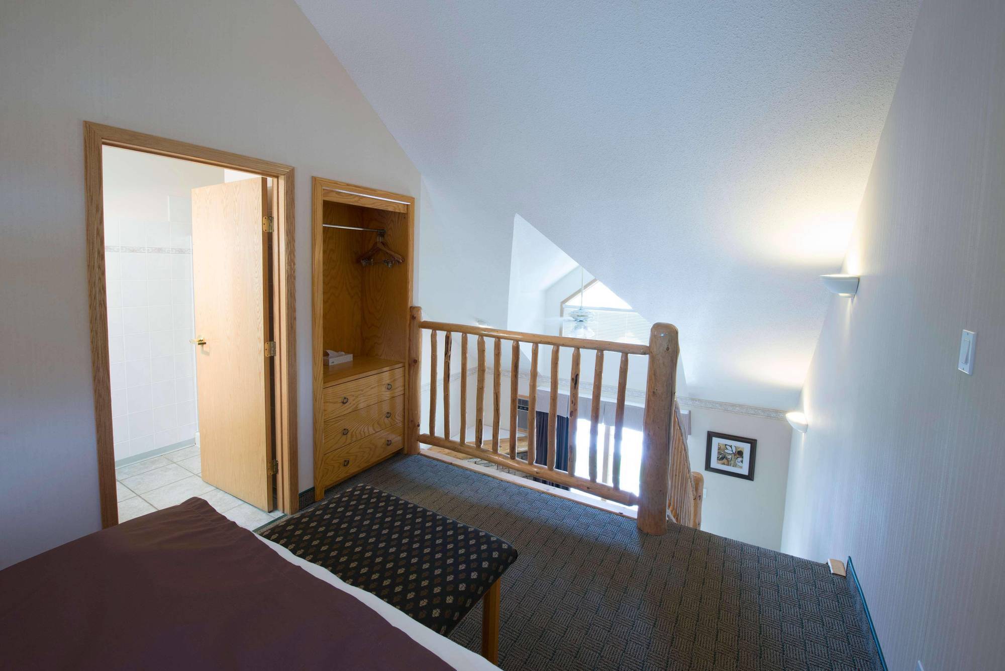 Waterton Glacier Suites Eksteriør billede